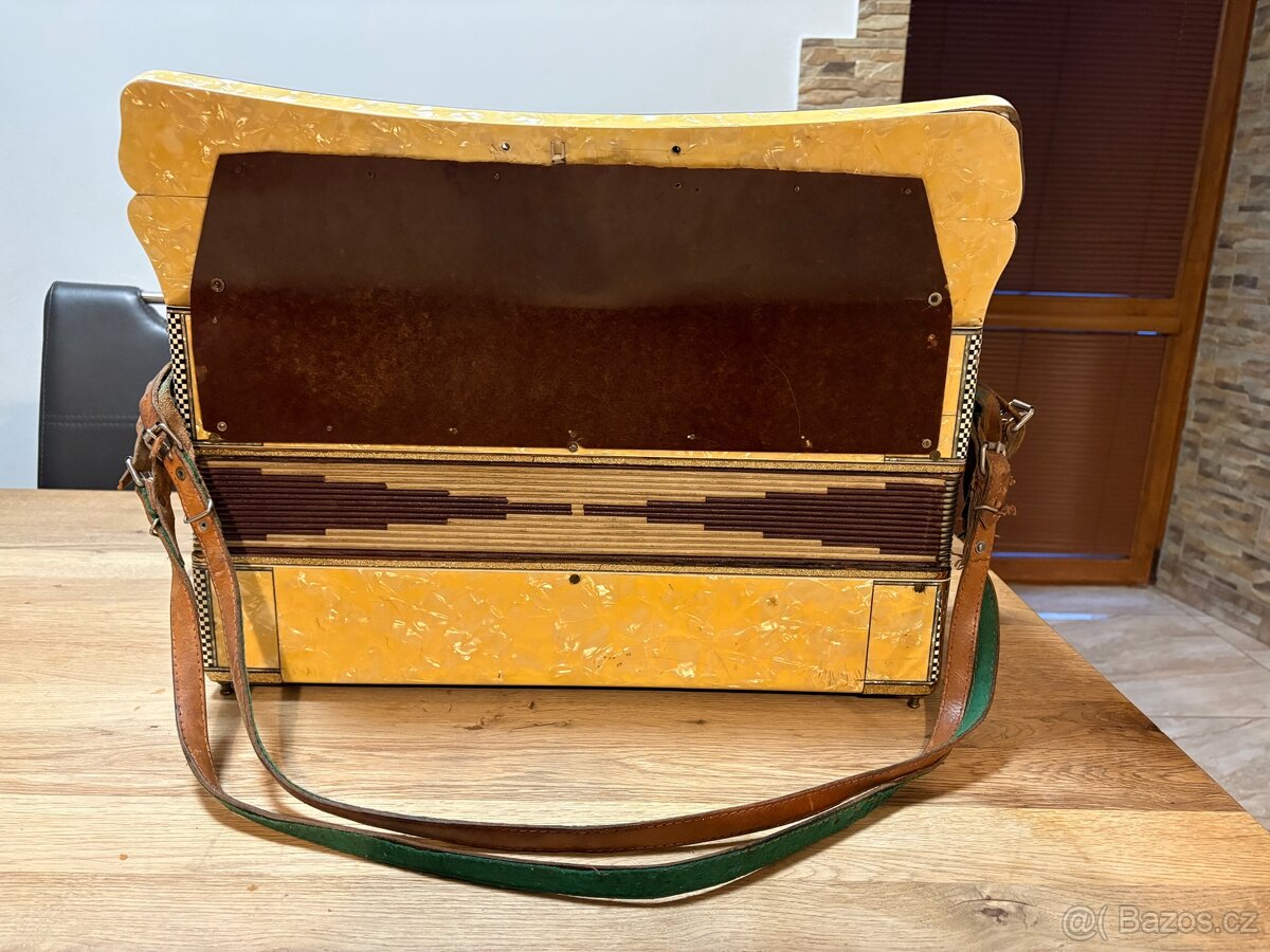 AKORDEON KEBRDLE - 6