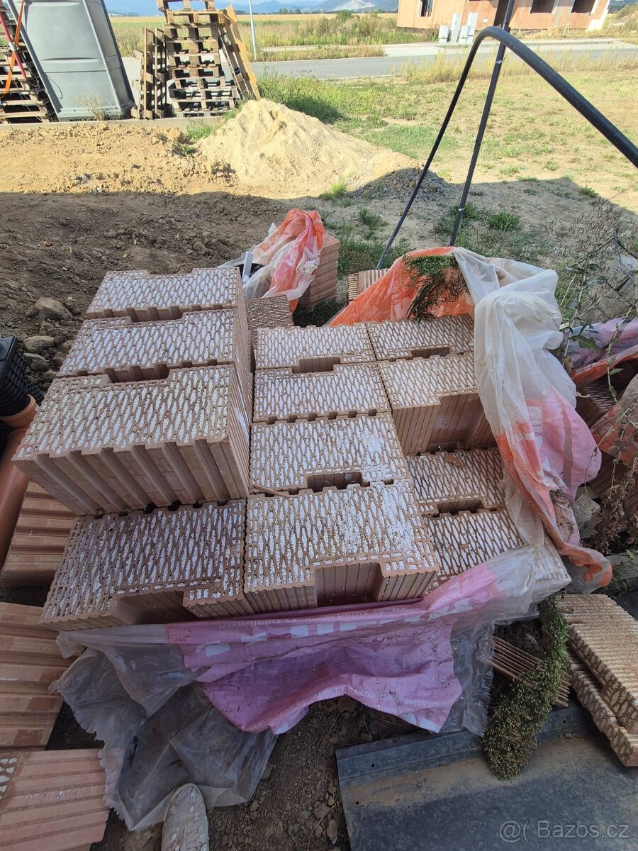 Prodej přebytků ze stavby - 6