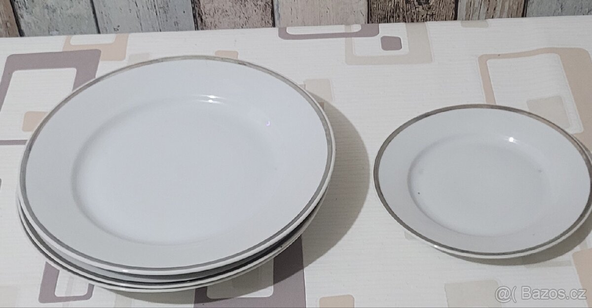 Starožitné Porcelánové talíře Thun 1794 - 6