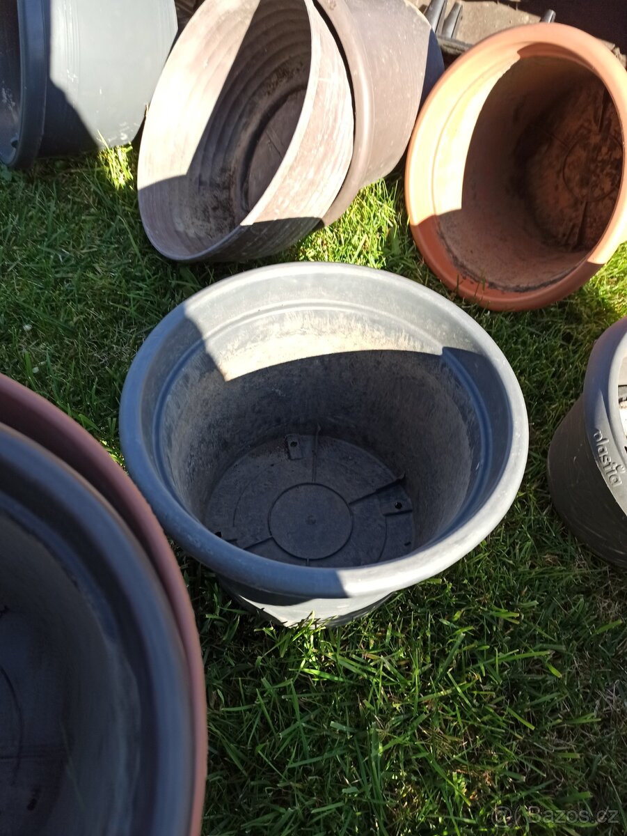 Květináče, truhlíky, misky - 6