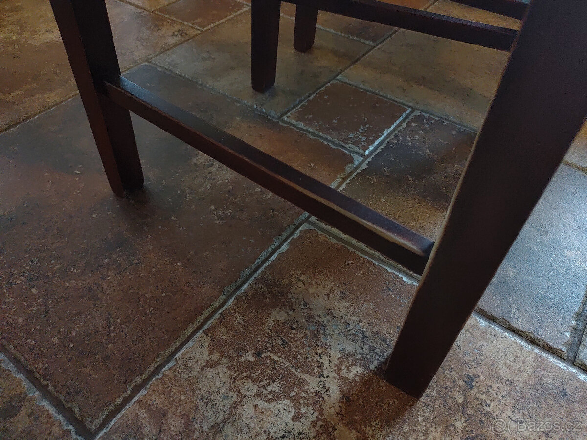 Jídelní stůl + 8 židlí - 6