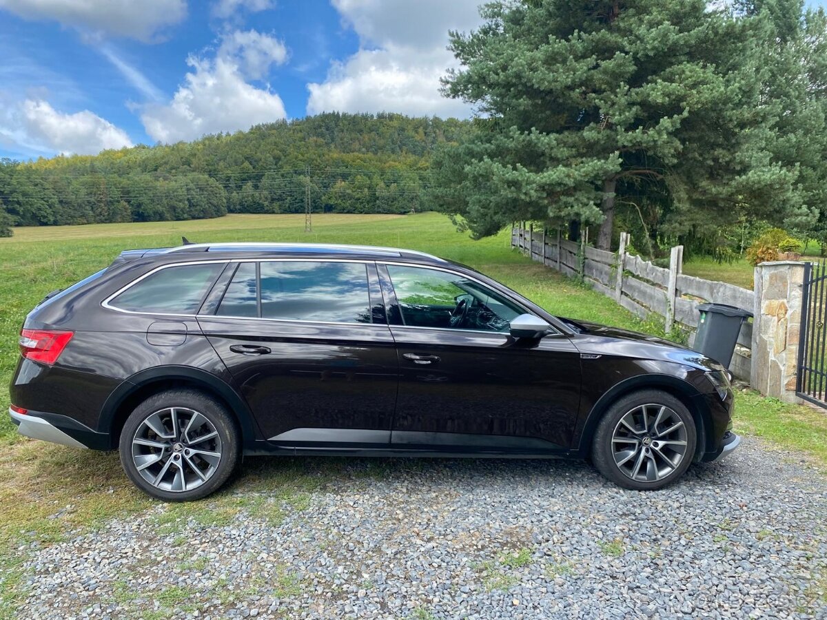 Škoda Superb 4x4 Scout 2.0 TDI 147 kW/ DPH - 6