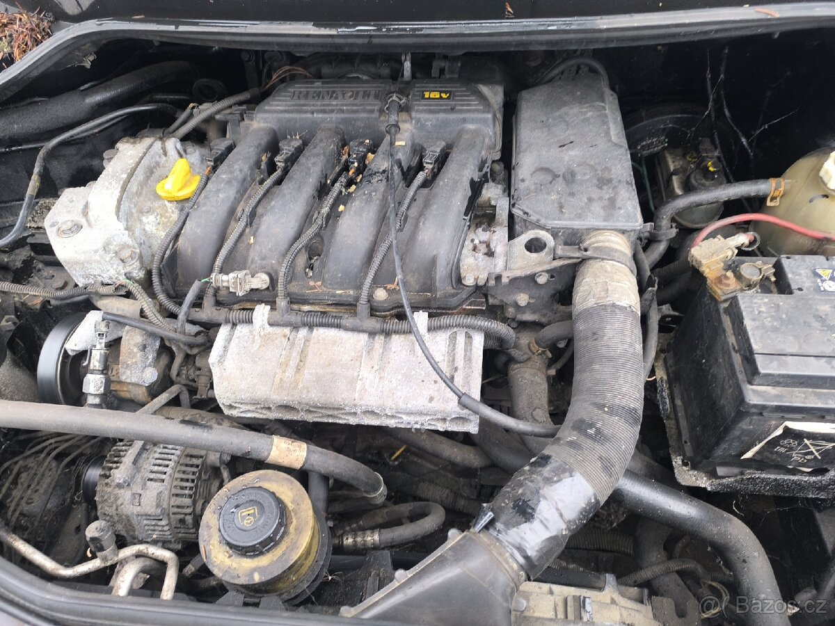 Prodám Renault Scenic 1.6benzin 79kw - 6