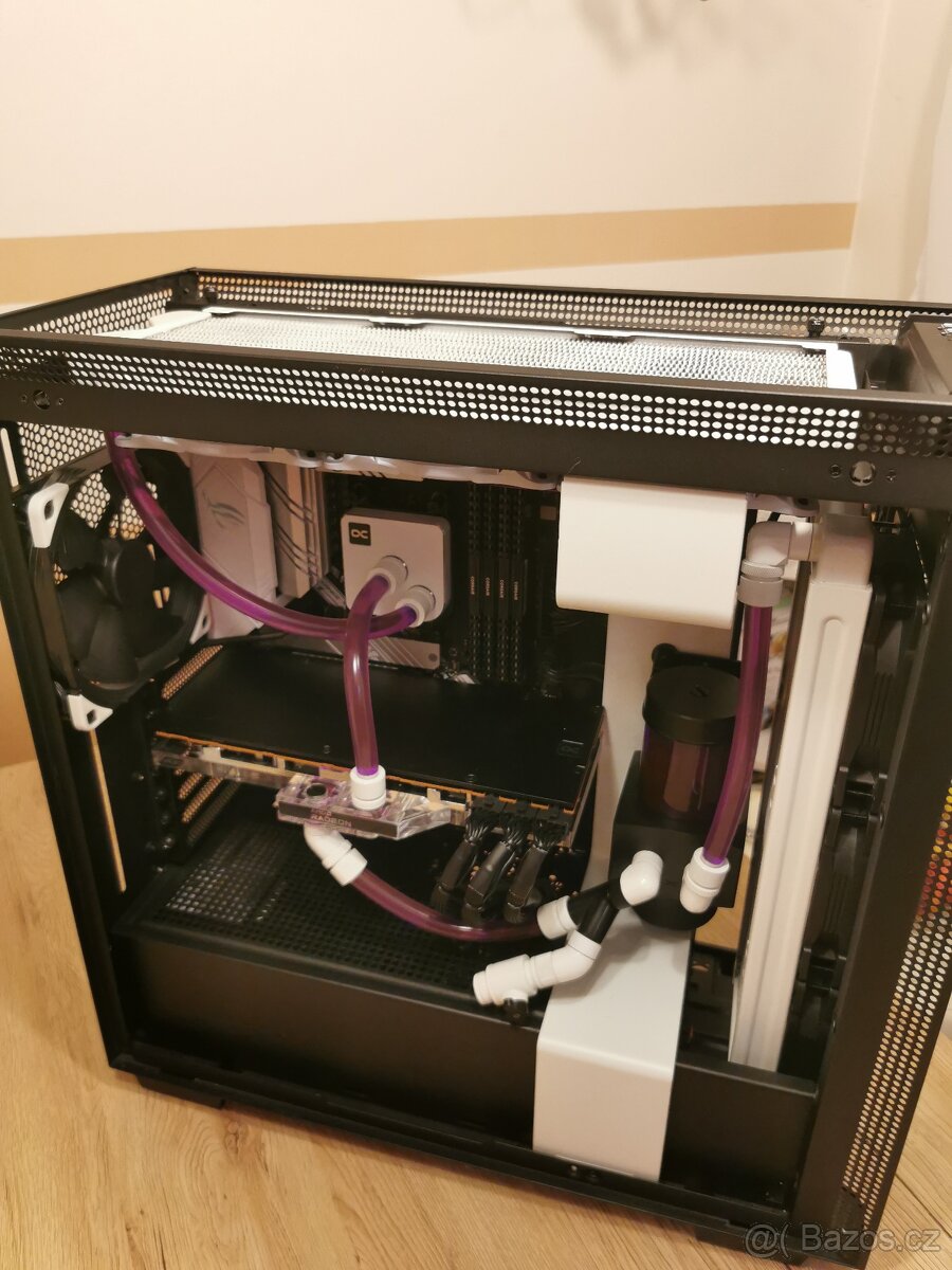 NZXT H710 case - 6