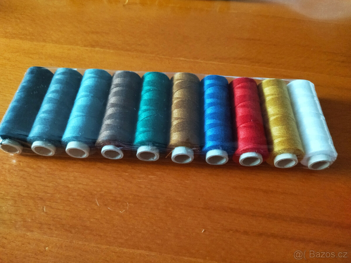 Nitě do šicího stroje, výšivka na kanavě, barvící páska do p - 6