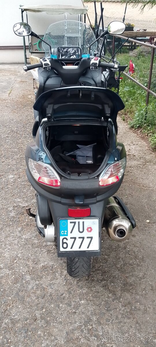 Piaggio MP3 400 - 6