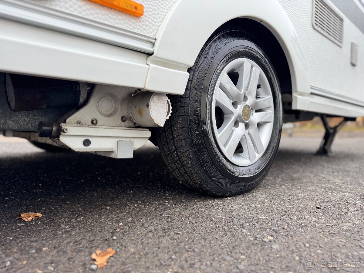 Adria Altea 472 PU ~ Francouzská postel - 6