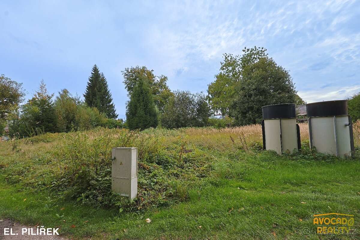 Perfektně situovaný pozemek v centru Dvora Králové - 6