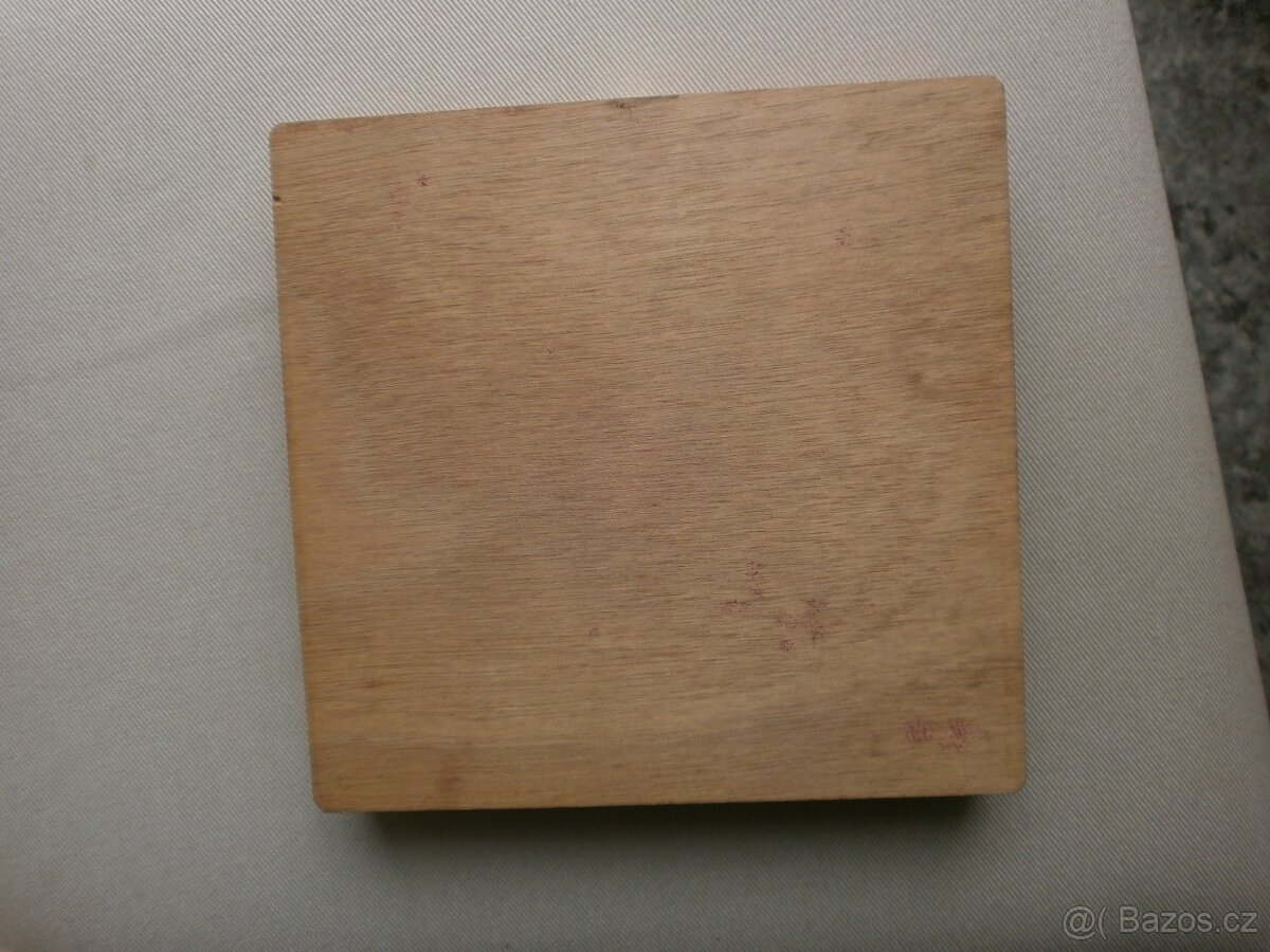 Kazeta na doutníky - 6