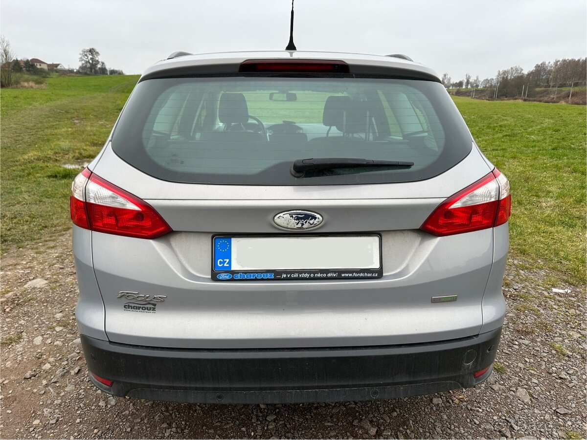 Ford Focus 1.0i - 6