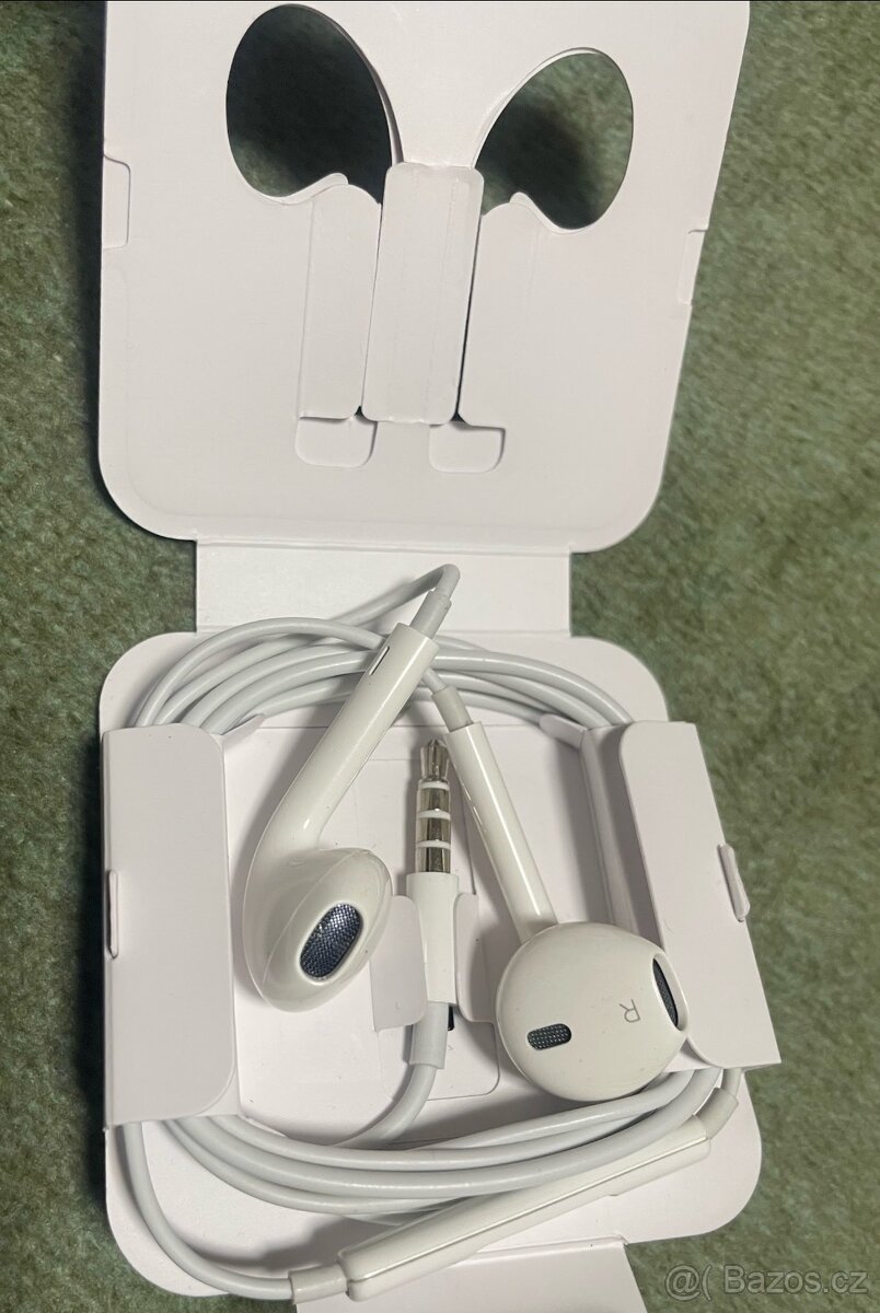 Apple Iphone SE 2016, 64Gb - 6