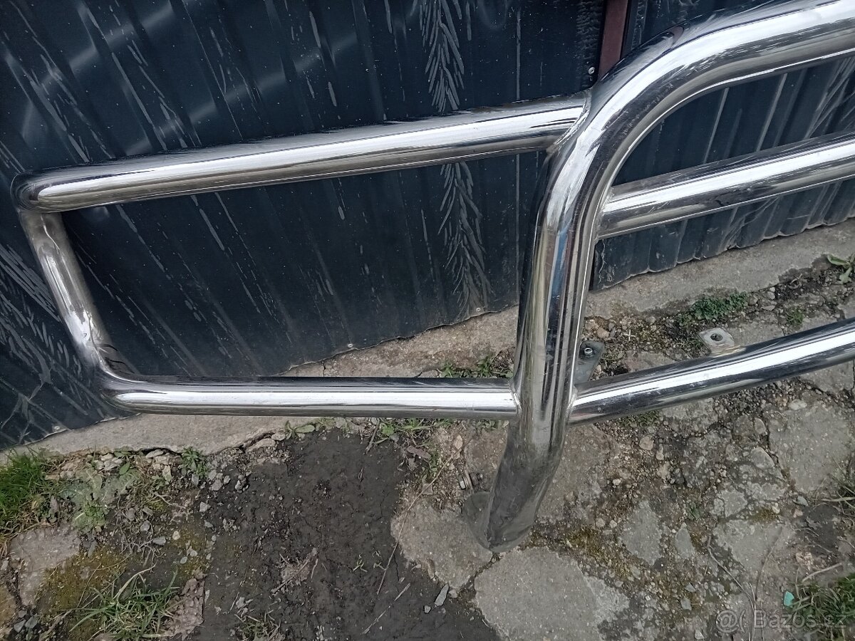Prodám ochranný rám (bullbar) – TOP stav - 6