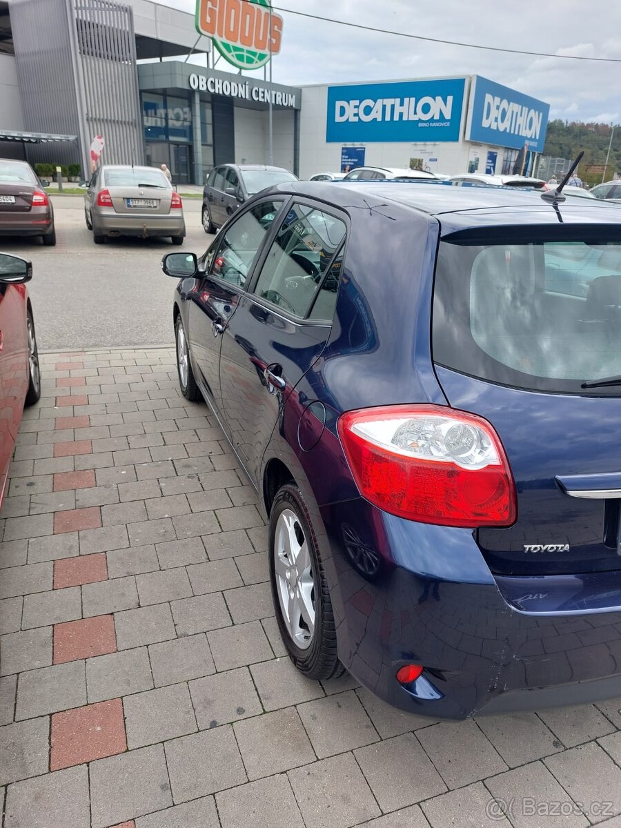 Inzerát Toyota Auris benzin 1,6 Valve Matic 97kW - 6