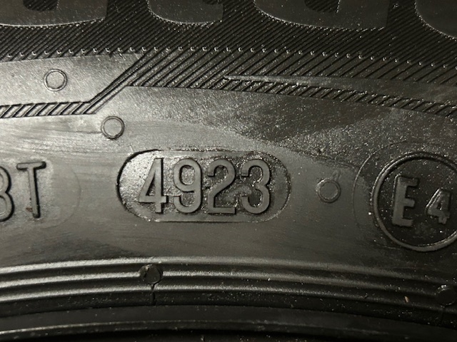 Škoda Fábia III sada disk 15" + pneu - 6