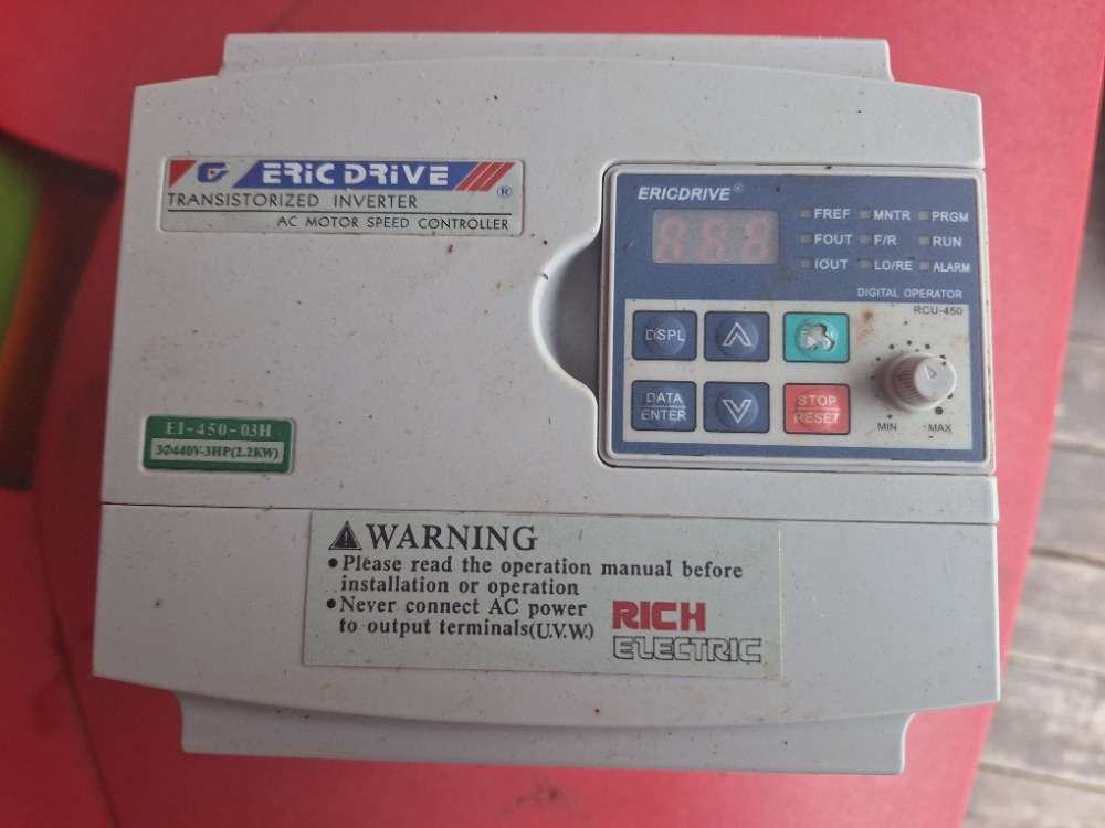 Frekvenční měnič - 6