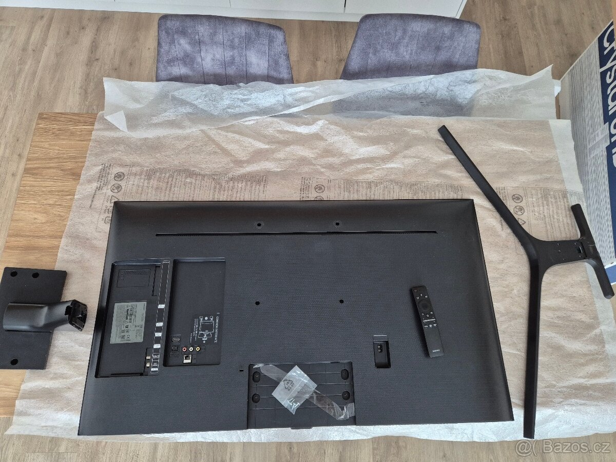 43" TV Samsung, 4K UHD, Smart TV, UE43TU8502, rok 2020 - 6