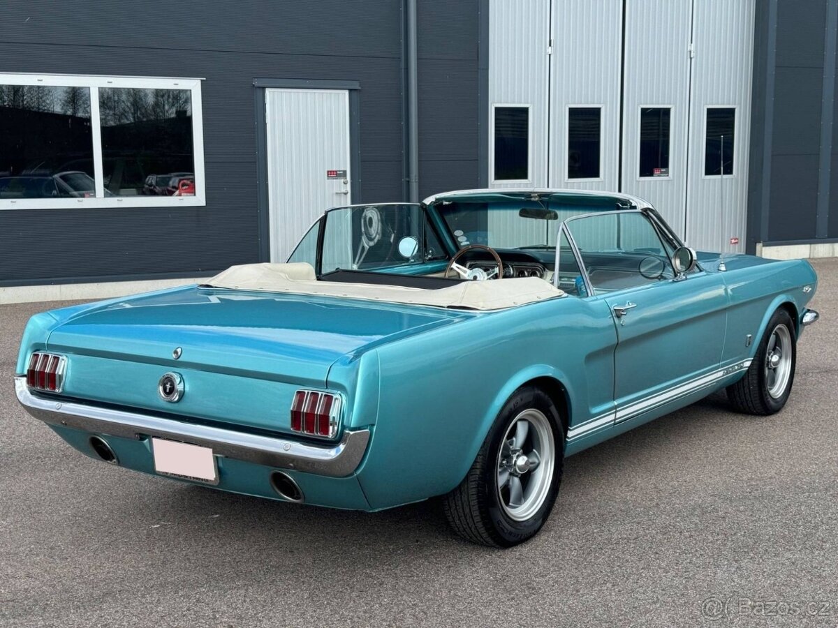 Ford Mustang GT Cabriolet 1965 - 6