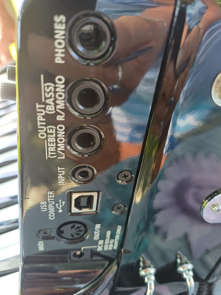 Roland fr-4x ,elektronický akordeon - 6