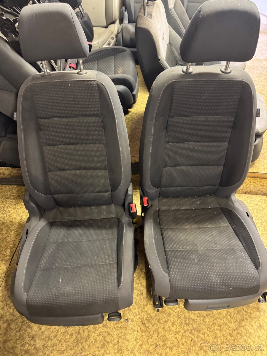Sedačky VW Touran - 6