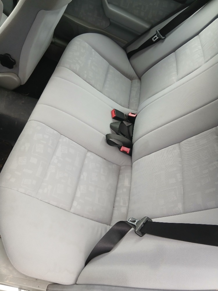 mercedes C 220 D - 6
