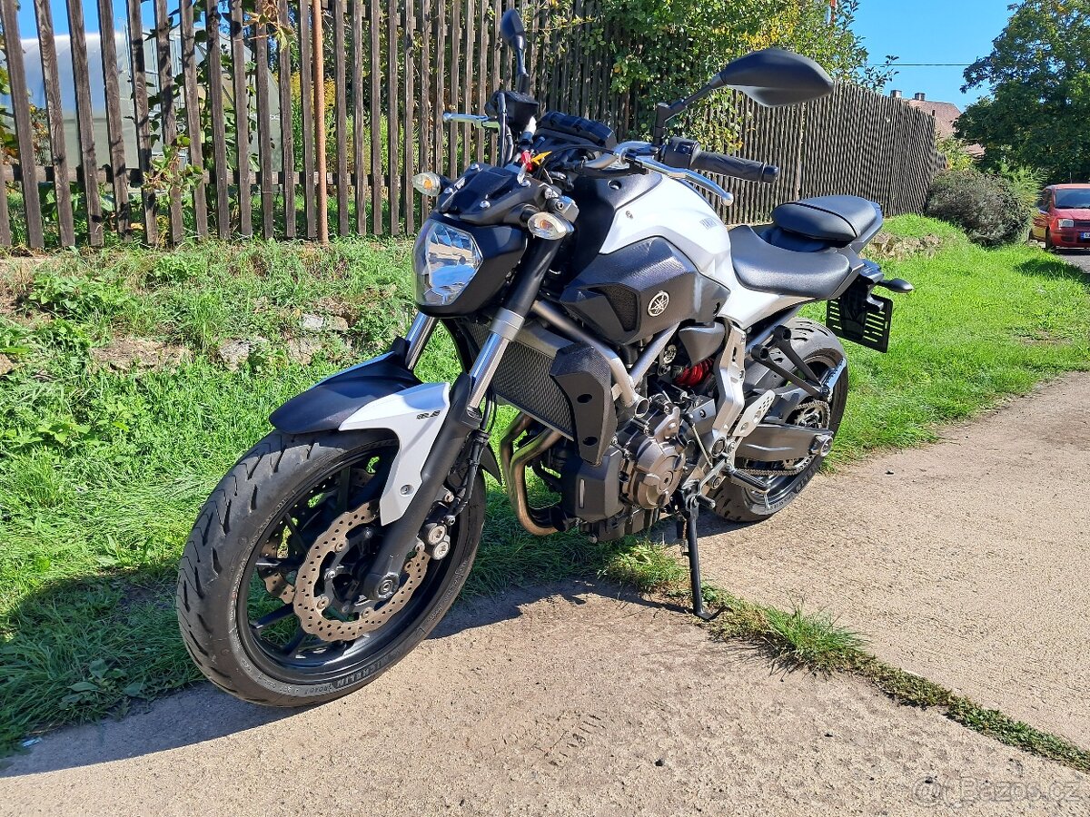 Yamaha MT-07 top stav - 6