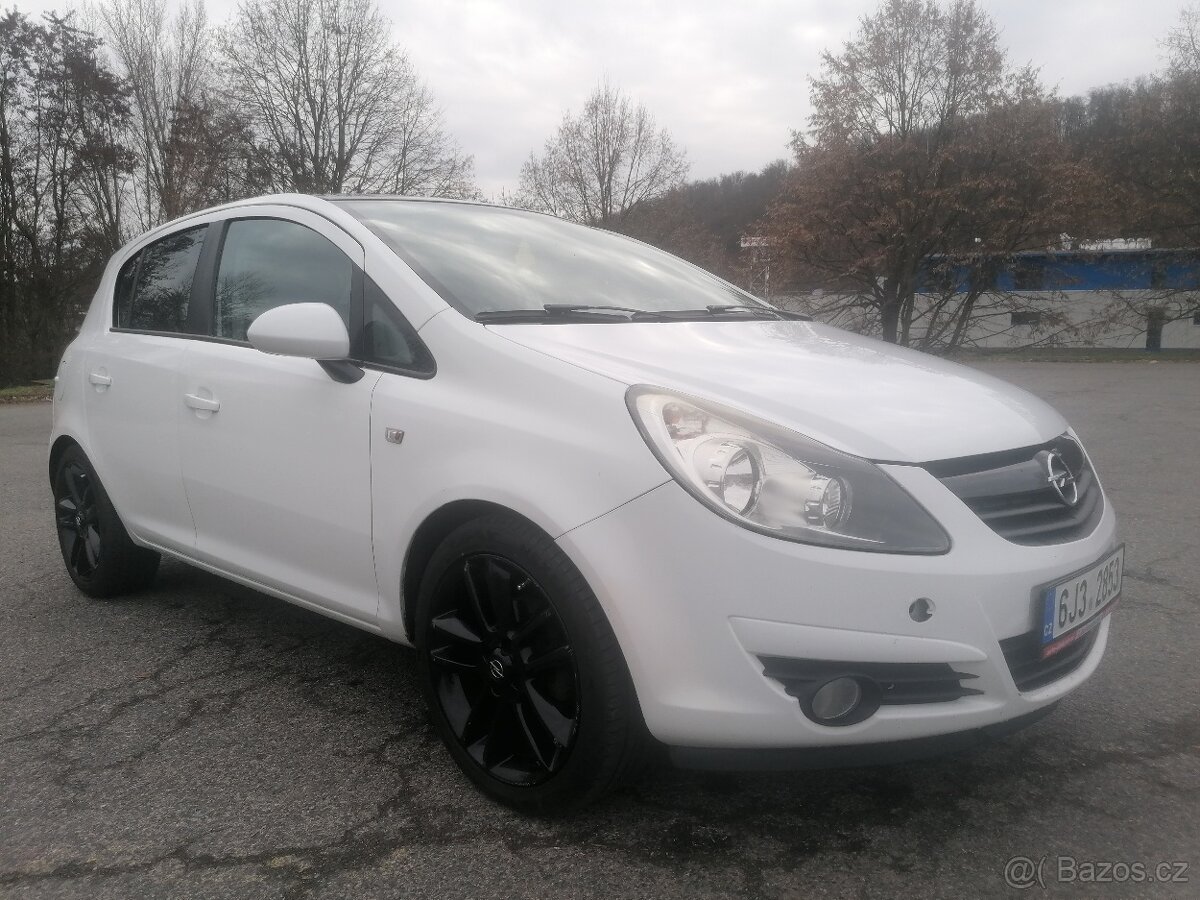 OPEL CORSA 1,4 16V 74kW SPORT - 6