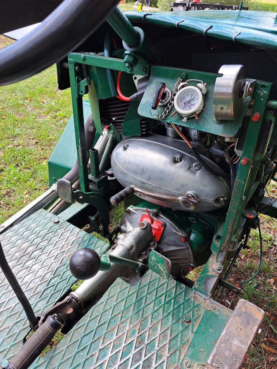 Domácí traktůrek s motorem z Jawy 350 s valníkem - 6