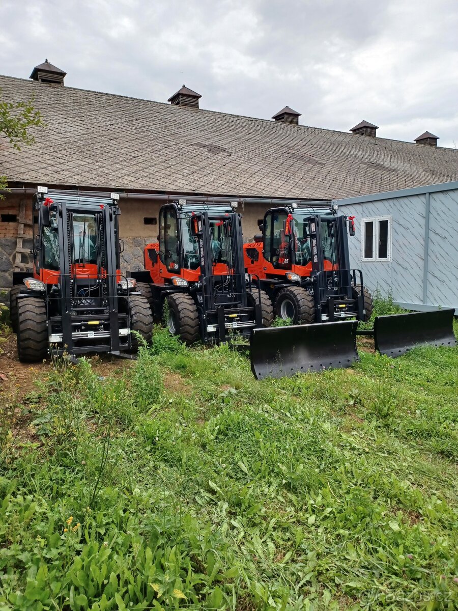 Terénní vysokozdvižný vozík (Desta) - 6