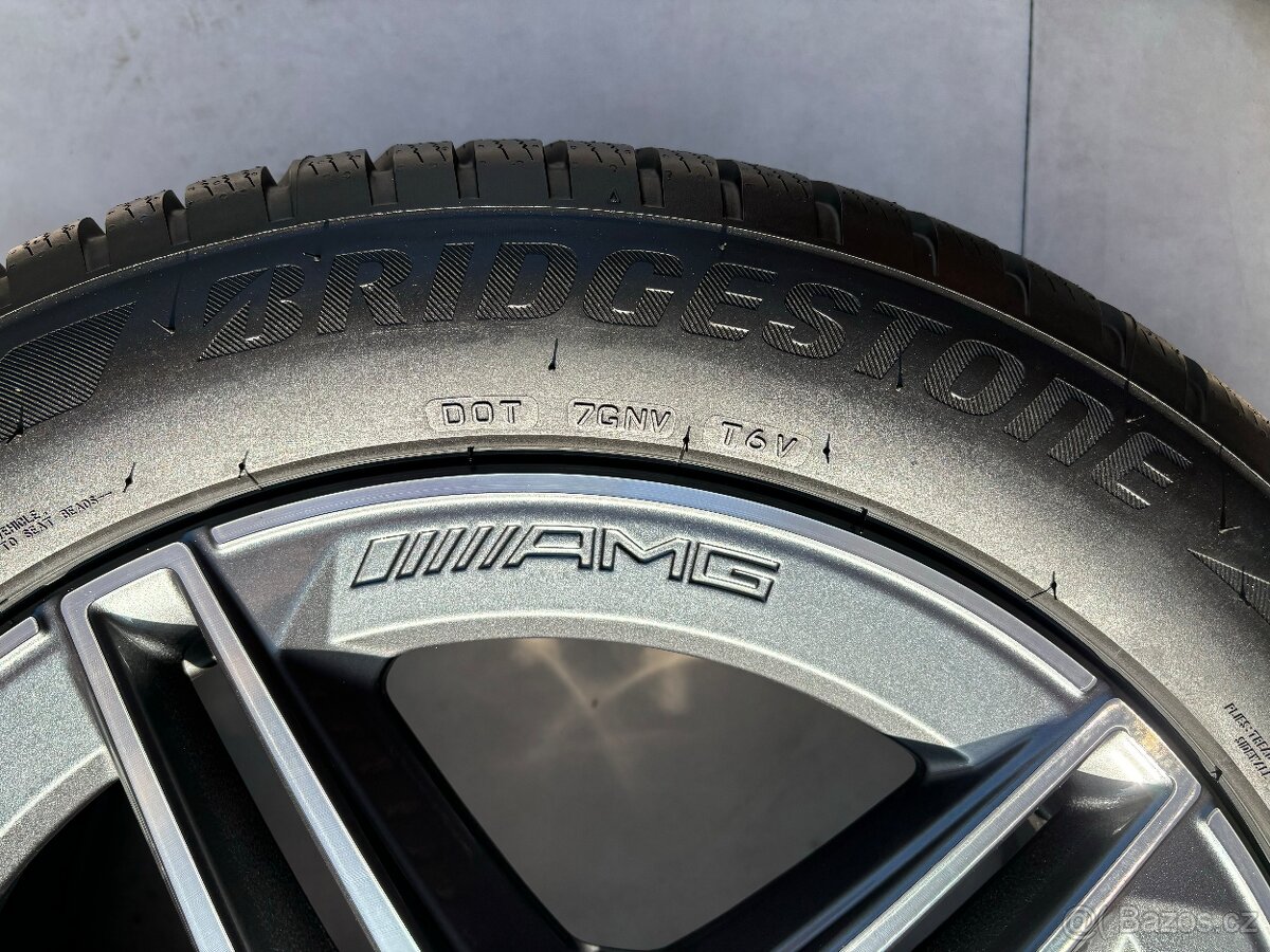 Gla r19 glb r19 Eqa r19 eqb r19 Mercedes R19 EQA - 6