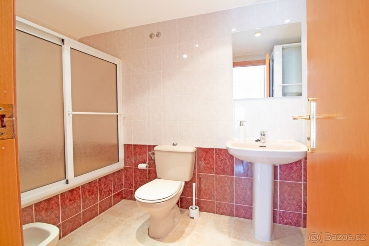 Pronájem bytu 3+kk – 82 m² - 6