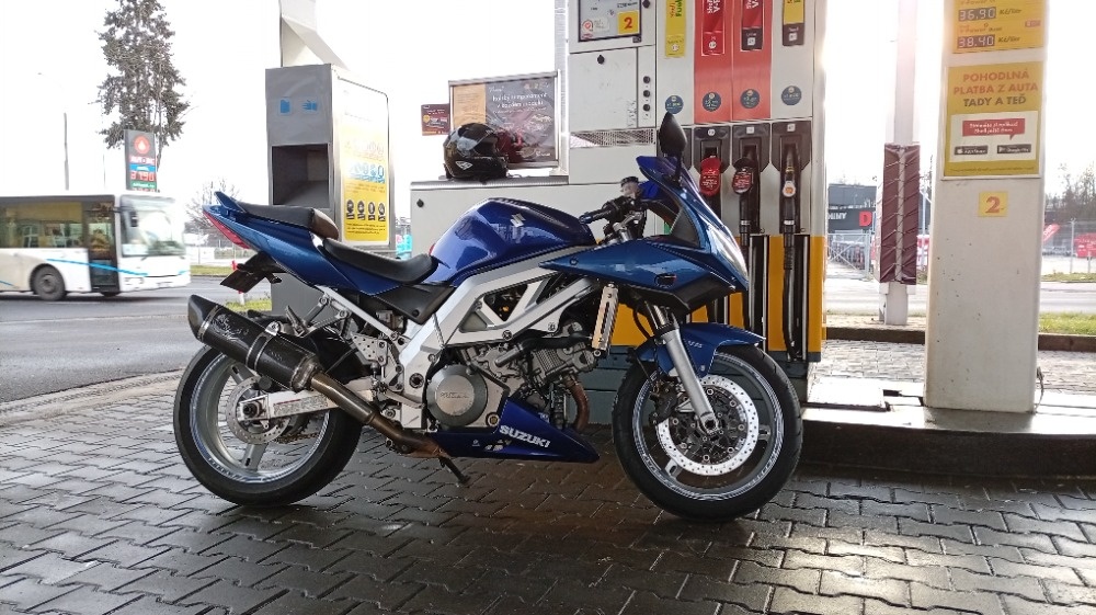 Suzuki SV 1000 S - 6