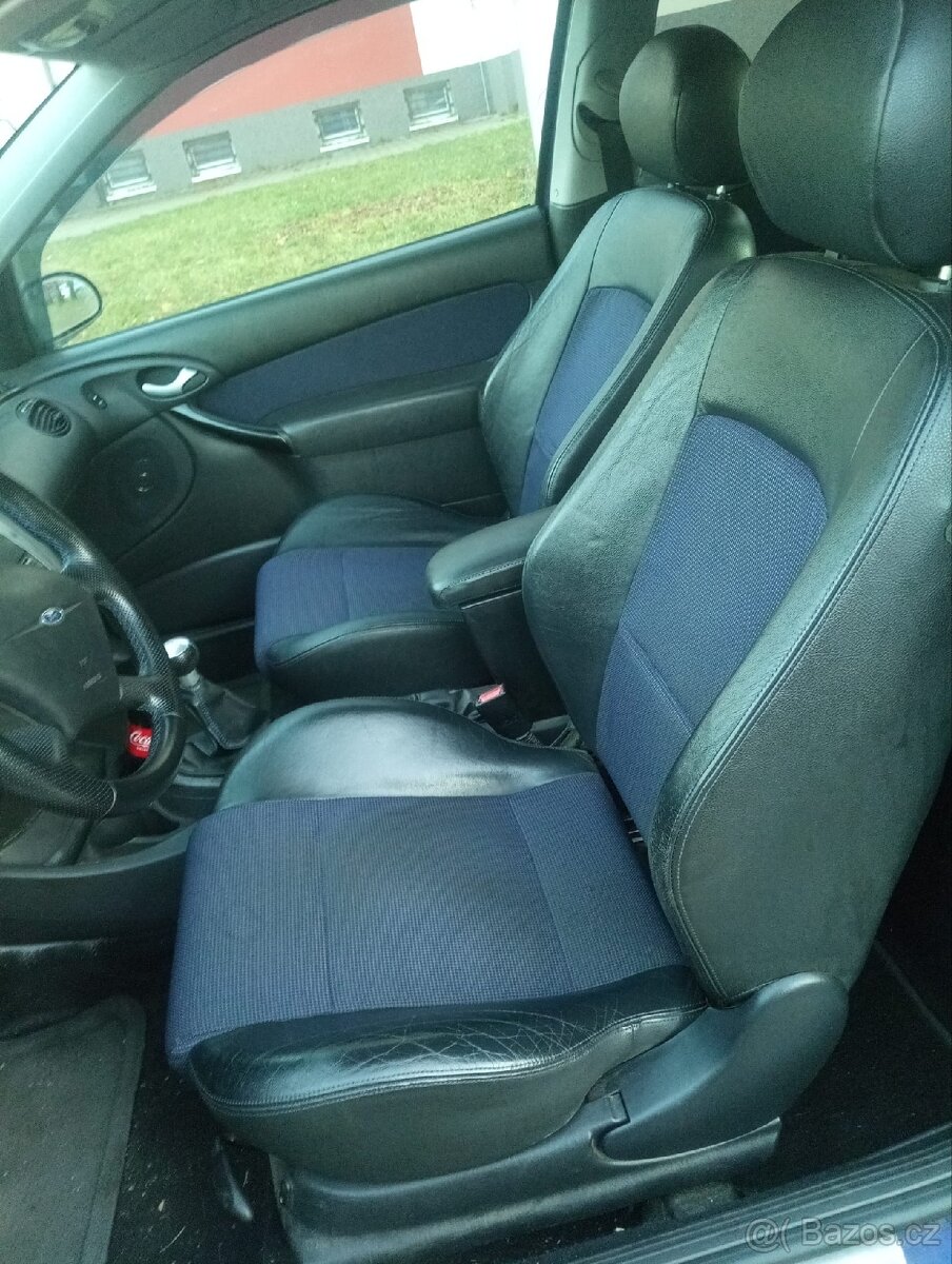 Ford Focus ST170 - 6