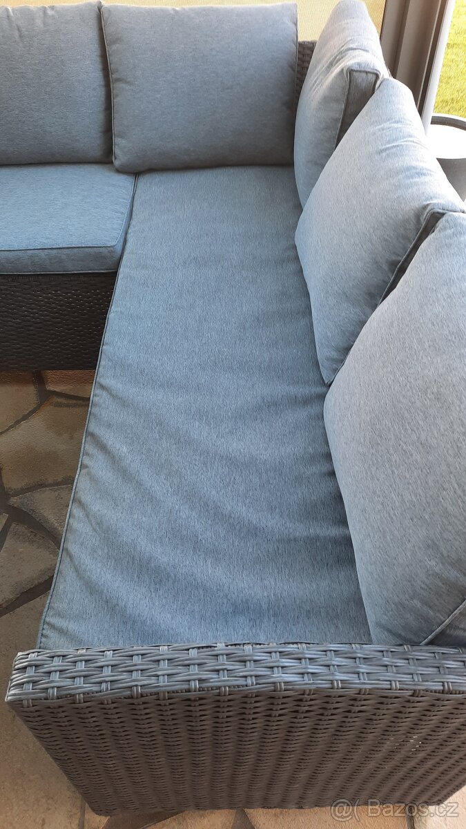 Relaxační Ratanová SESTAVA NA TERASU - 6