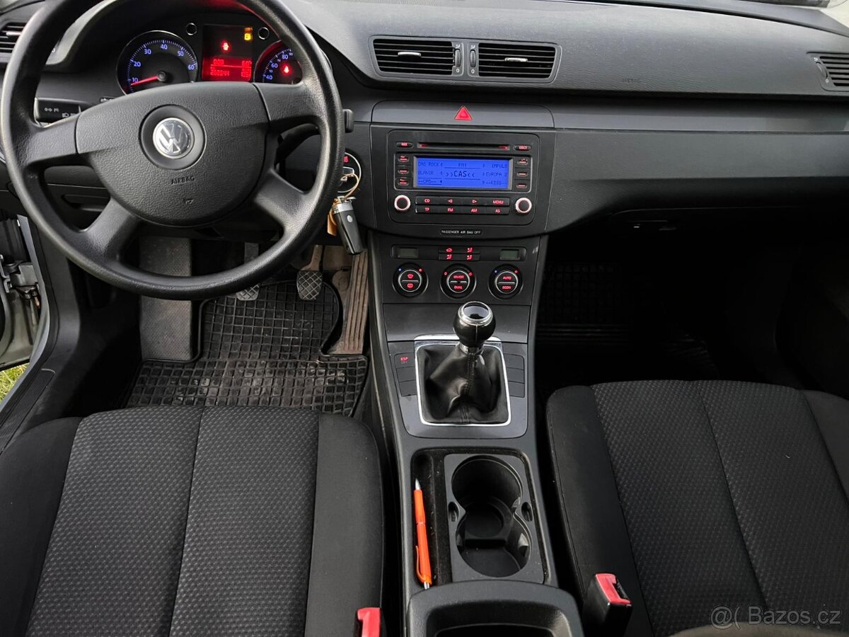 Passat B6 1.6 FSI 85KW - 6