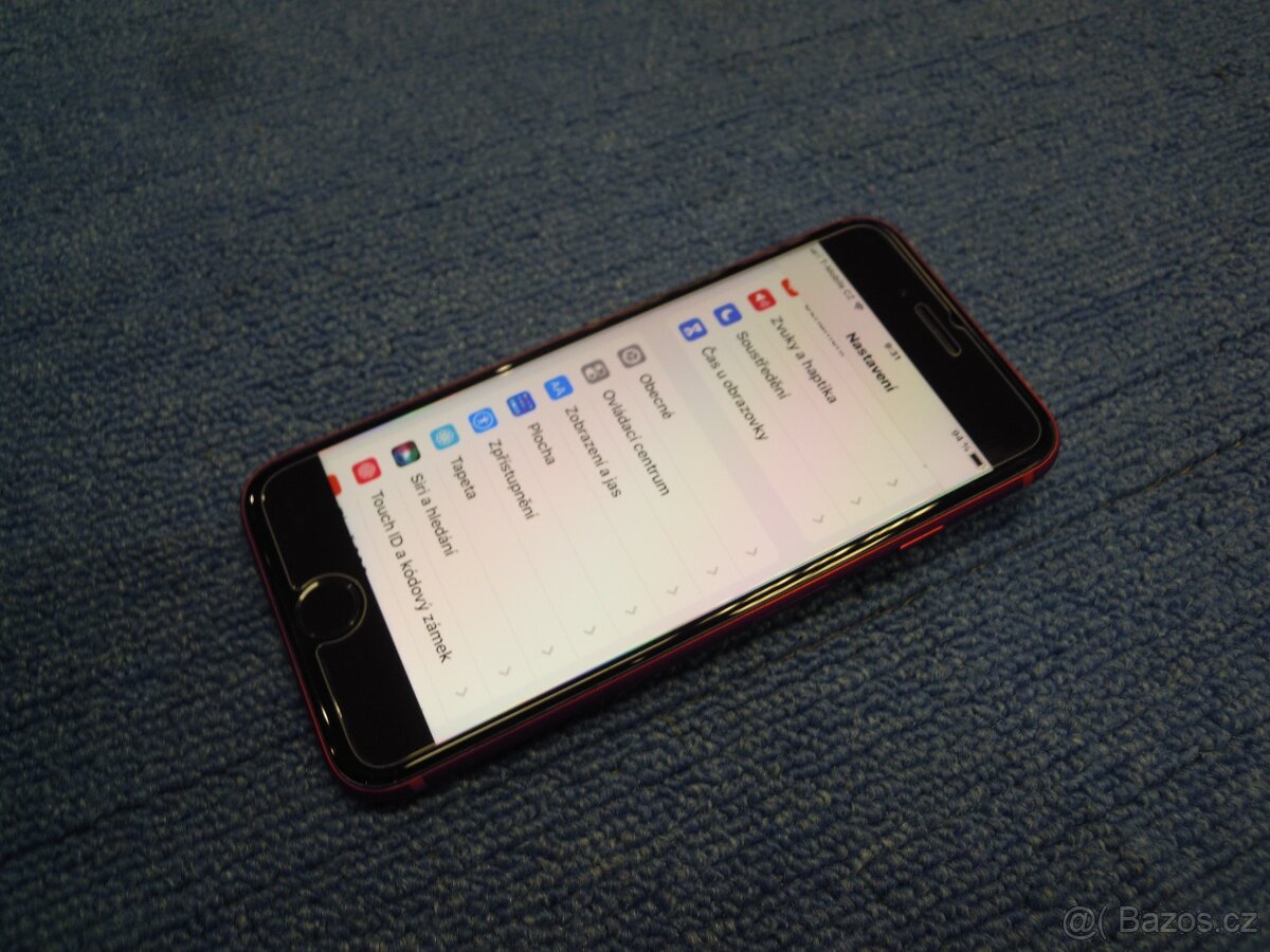 TOP Apple iPhone SE 2022 5G červený 64GB s DPH - 6