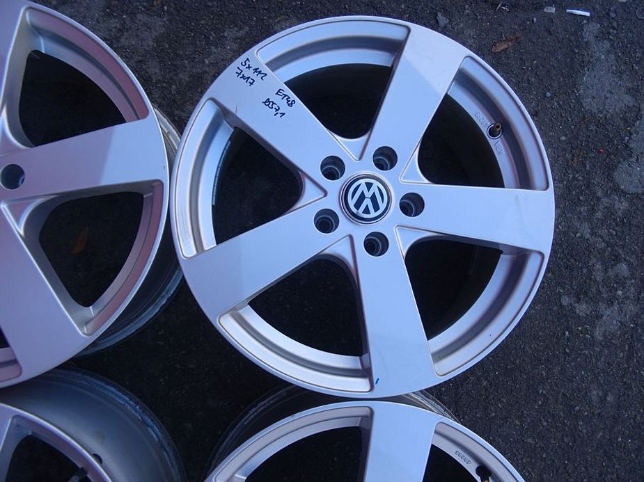 Alu disky na Volkswagen, 17", 5x112, ET 48, šířka 7J - 6