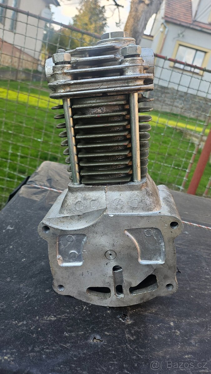 Kompresor Tatra 138 - 6