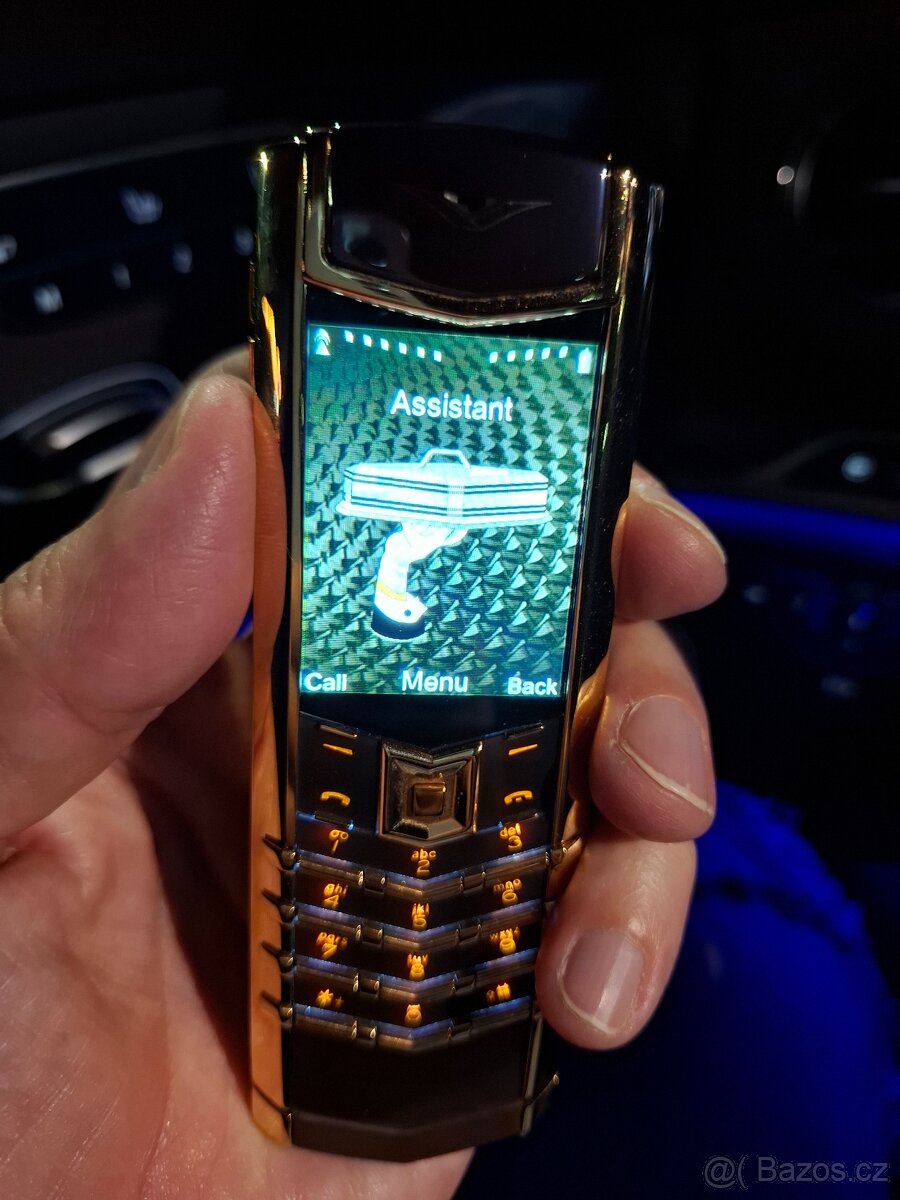 prodám telefon Vertu Signature - 6