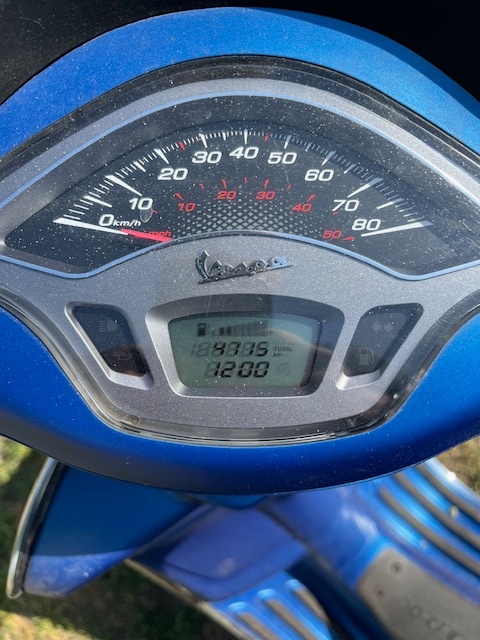 Vespa Sprint 50 - 6
