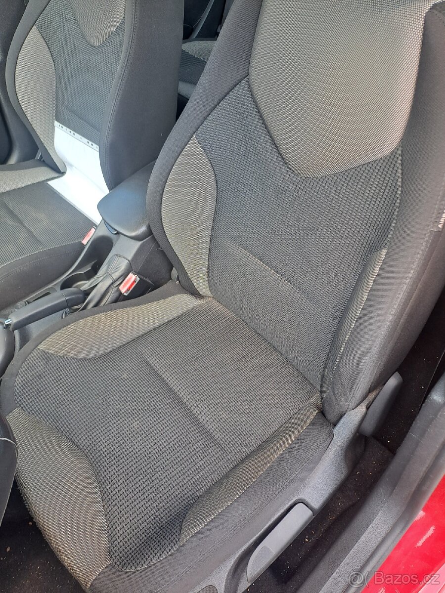 Peugeot 308 - 6