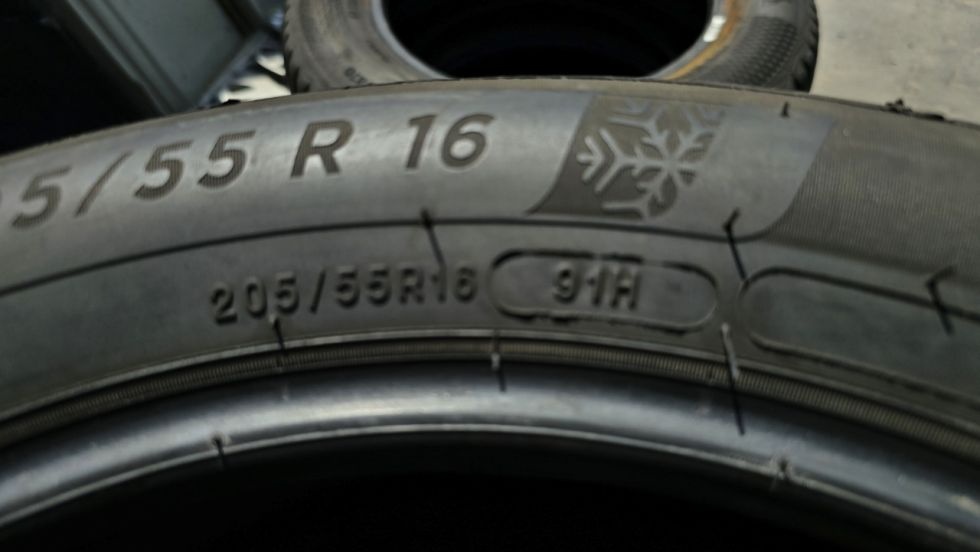 Zimní pneu 205/55/16 Michelin - 6