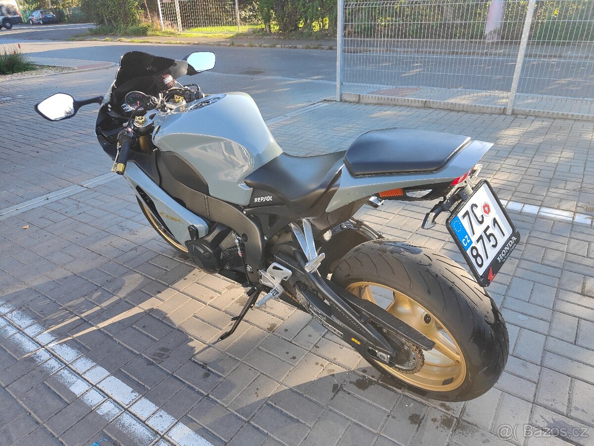 Honda CBR 1000rr sc59 - 6