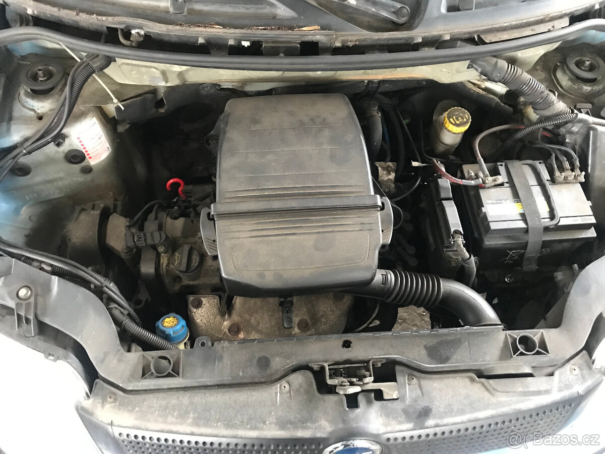 Fiat Panda 2006 1,1i 40kW - dily z vozu - 6