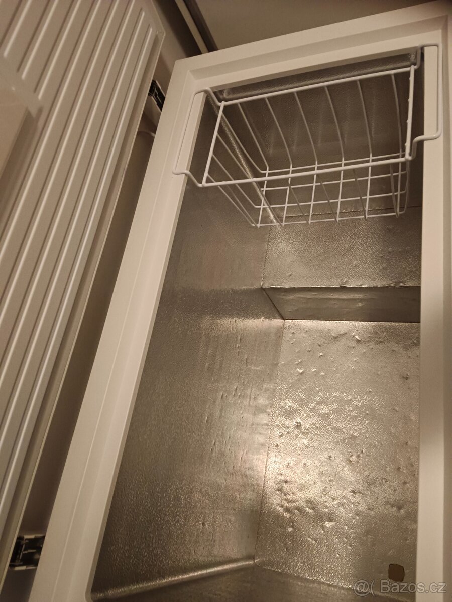 Pultový mrazák 197L - 6