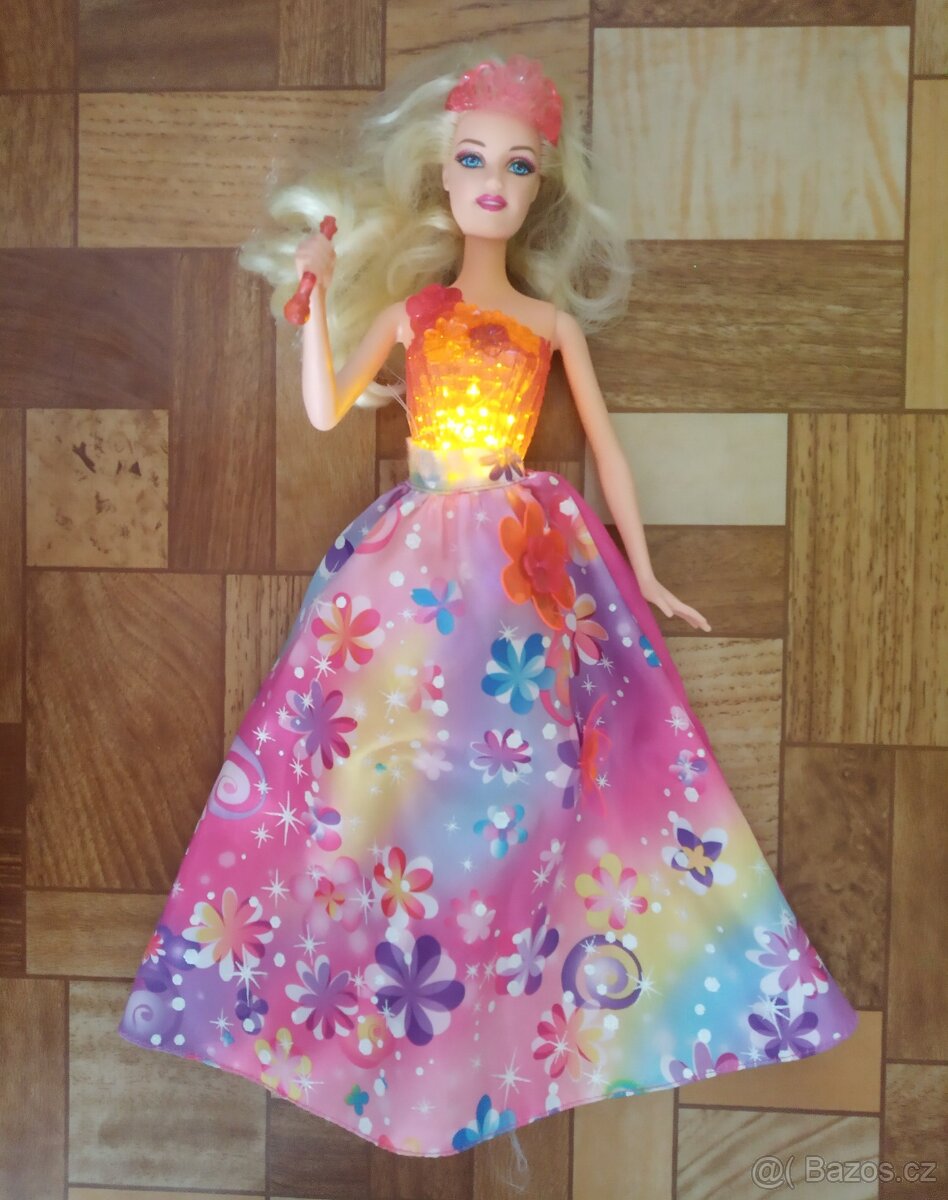 Panenky Barbie s funkcemi - 6