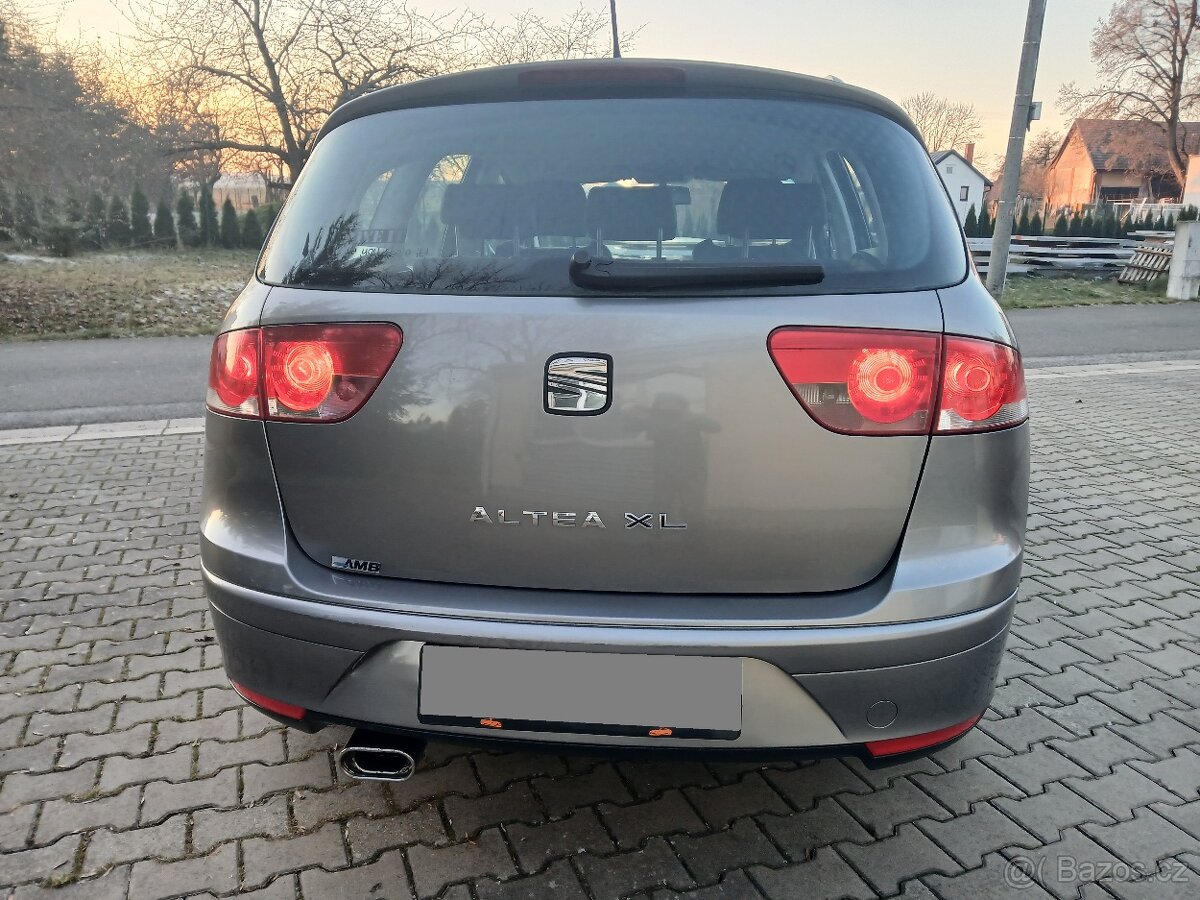 NÁDHERNÉ MPV SEAT ALTEA XL 1.9 TDI-77 KW-1.MAJ.-172.TIS.KM - 6