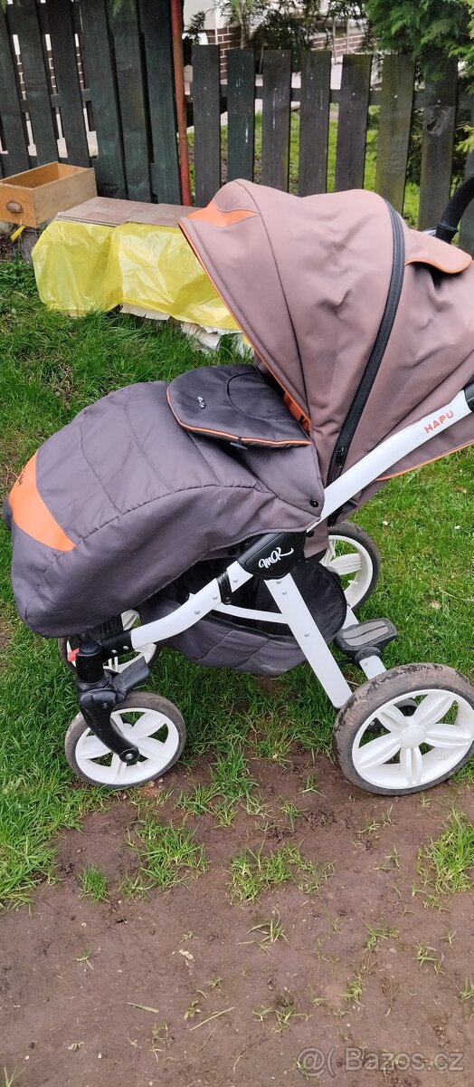 Sportovní kočárek HAPU - 6