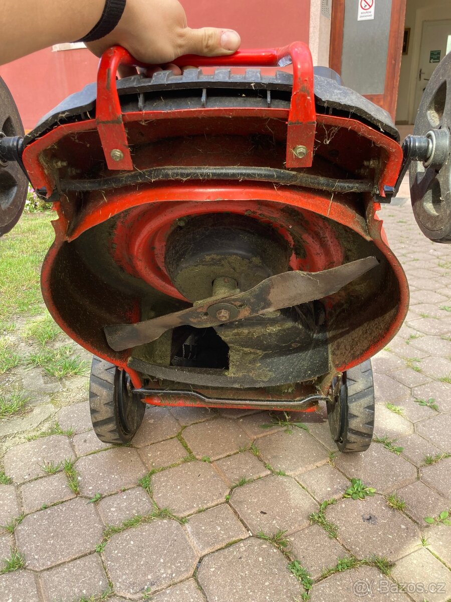 Sekačka Hecht 546 SX - 6