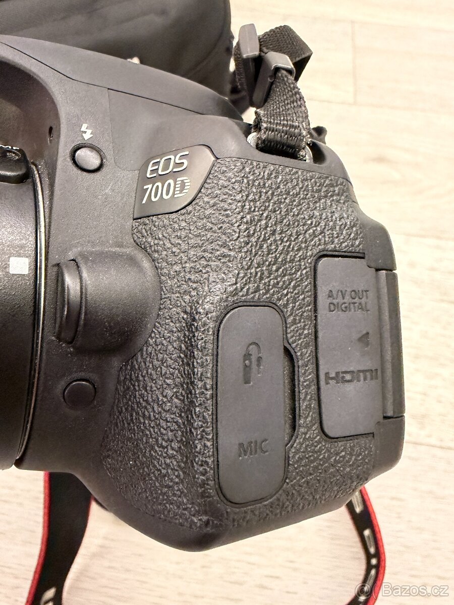 Canon EOS 700D - 6