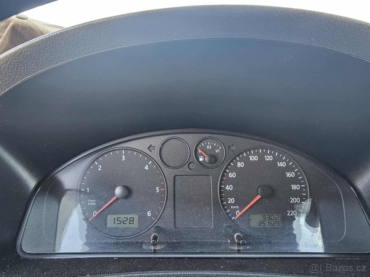 VW Transporter 1.9 tdi r.v. 2007 - 6